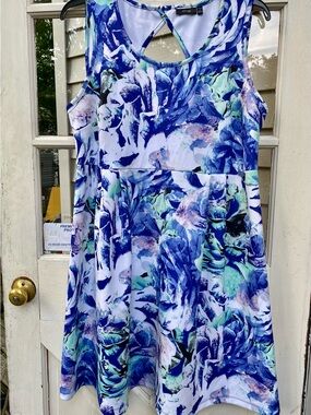 Apt. 9 Blue and Mint Floral Midi Dress with Cross-Back